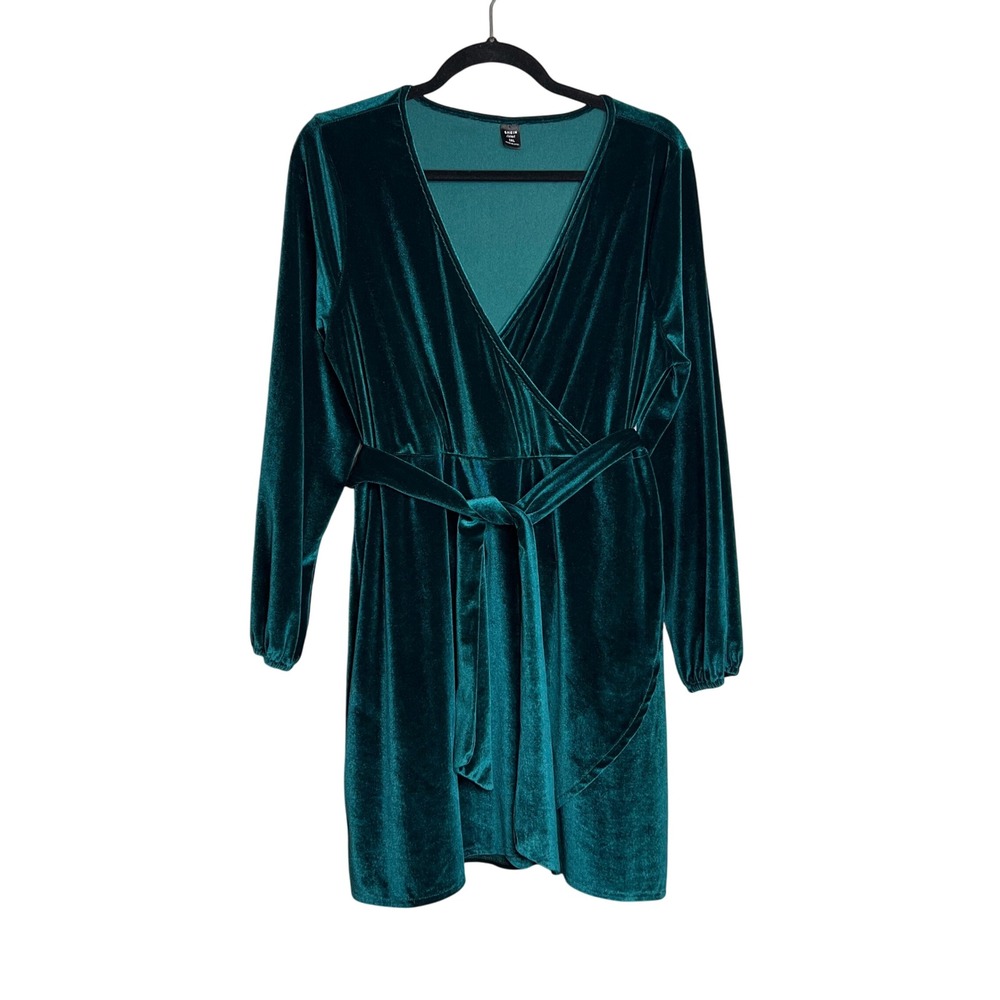Shein Curve Velvet Long Sleeve Faux Wrap Dress Plus Size 1X Green Velour‎